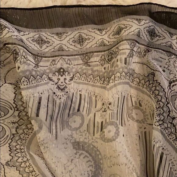 Buffalo Scarf - Picture 6 of 7